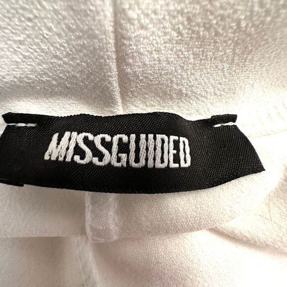 Missguided Y2K Flat Front Stretch  Flared Wide Leg Trouser Pants White Size 10 - Picture 3 of 4